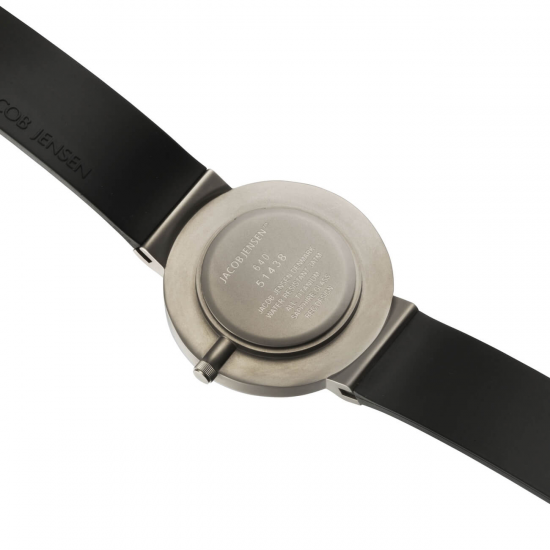 JACOB JJ 640 JENSEN HERENHORLOGE SAFFIER TITANIUM JACOB JJ 640 JENSEN HERENHORLOGE SAFFIER TITANIUM