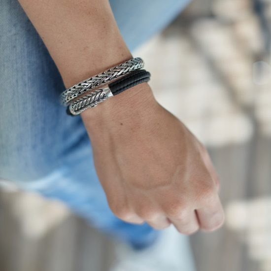 SILK 158BLK ZILVER/LEER ARMBAND ZWART ZIPP