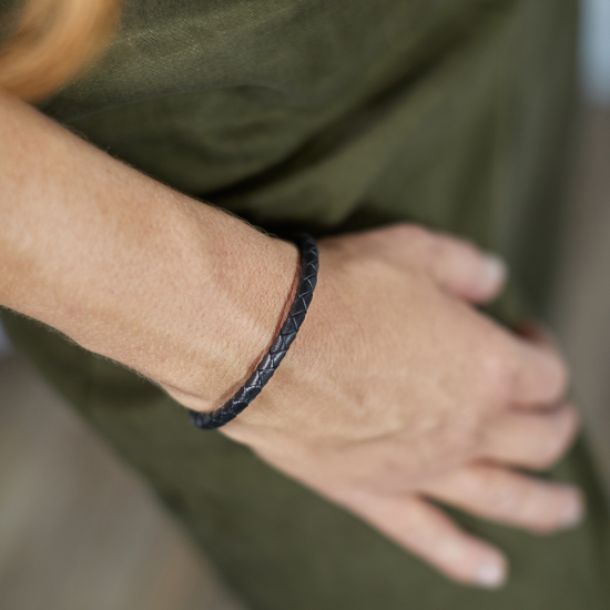 SILK 830BLK.19 ZILVER/LEER ARMBAND ZWART ROOTS COLLECTIE