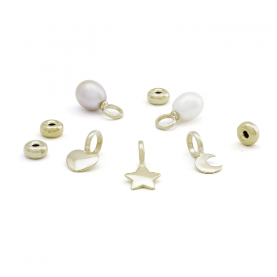 KOBU PM4510916 ZOETWATERPAREL COLLIER MET GOUDEN VEERRING SLUITING CHLOE KOBU PM4510916 ZOETWATERPAREL COLLIER MET GOUDEN VEERRING SLUITING CHLOE