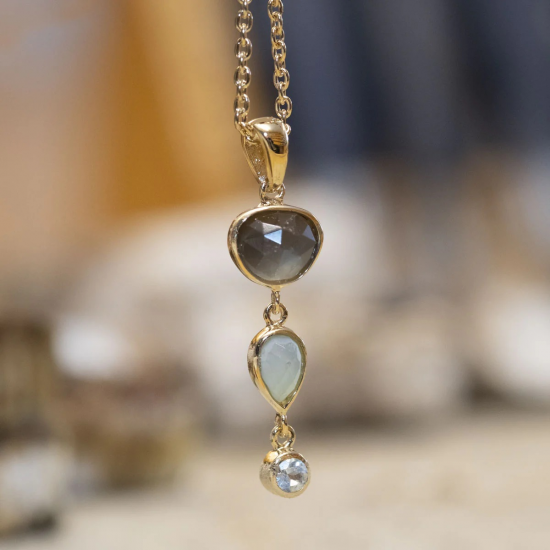 RABINOVICH 82202356 VERGULD ZILVEREN COLLIER MET HANGER MET MAANSTEEN-CHALCEDOON-TOPAAS BELVEDERE RABINOVICH 82202356 VERGULD ZILVEREN COLLIER MET HANGER MET MAANSTEEN-CHALCEDOON-TOPAAS BELVEDERE