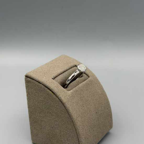 14KT WITGOUDEN RING MET NATUURLIJKE DIAMANT