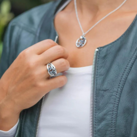 RABINOVICH 81603097 ZILVEREN RING MET TOERMALIJN EN ZIRKONIA LEAF VINE