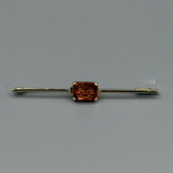 14KT GOUDEN BROCHE MET PADAPARADSCHA SAFFIER