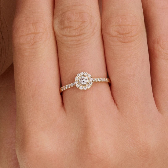 BLUSH LG1058Y GEELGOUDEN RING MET LAB GROWN DIAMOND 0.42CT