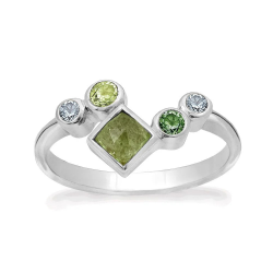 RABINOVICH 83203099 ZILVEREN RING MET SERPENTIJN, KWARTS, PERIDOOT EN TOPAAS SQUARE