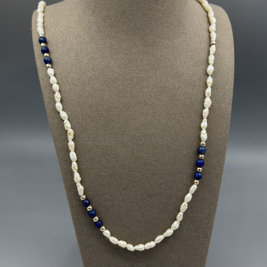 Parelcollier met Sodaliet en Doublé Accenten