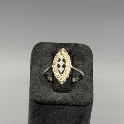 Witgouden Marquise-vormige Diamantring