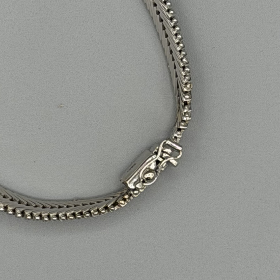 Witgouden Schakelarmband met Diamant