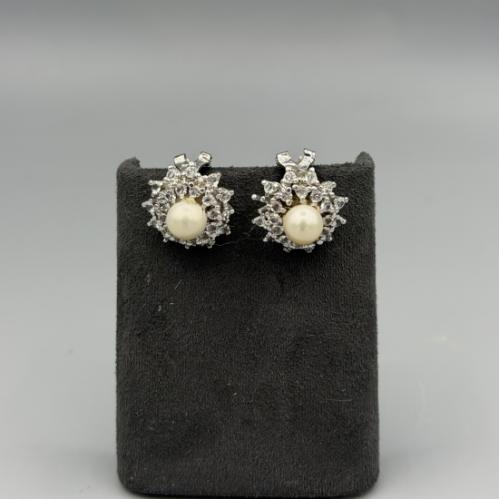 Zilveren Oorclips met Zirkonia en Imitatieparel â?" 15.5 mm