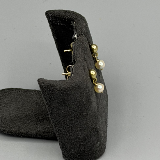 14k Gouden Parelhangers / Oorstekers met Cultivé Parels
