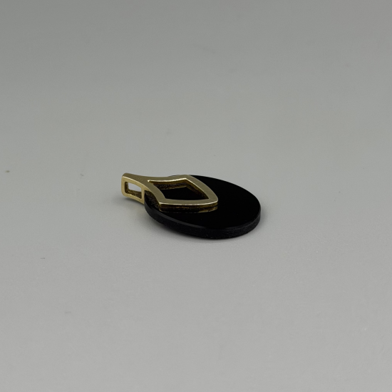 14k Gouden Hanger met Zwarte OnYX ƒ?" Modern & Elegant