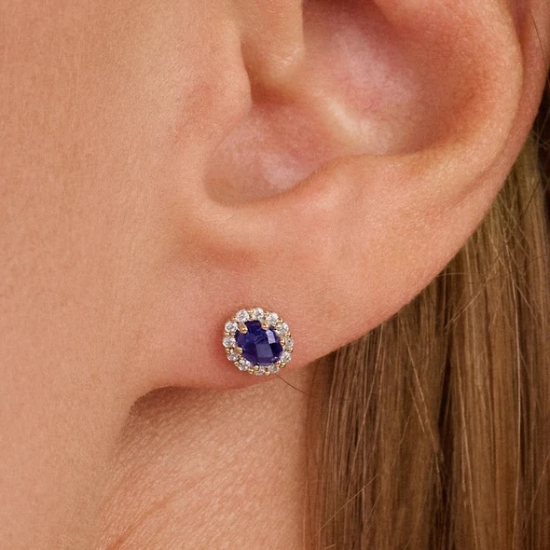 BLUSH LG7038Y GEELGOUDEN OORKNOPPEN MET SAFFIER EN LAB GROWN DIAMOND  0.12CT