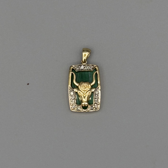 9k Gouden Stier Hanger met Diamant