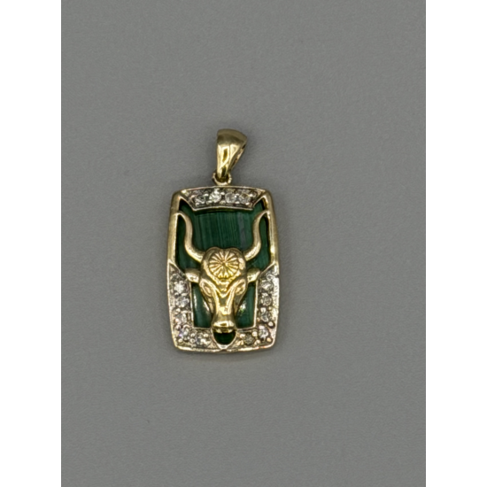 9k Gouden Stier Hanger met Diamant