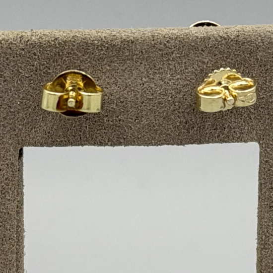 14k Gouden Schelp Oorknopjes