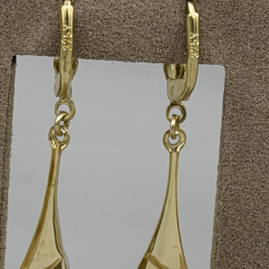 Elegante Gouden Calla Lelie Oorhangers met Zirkonia