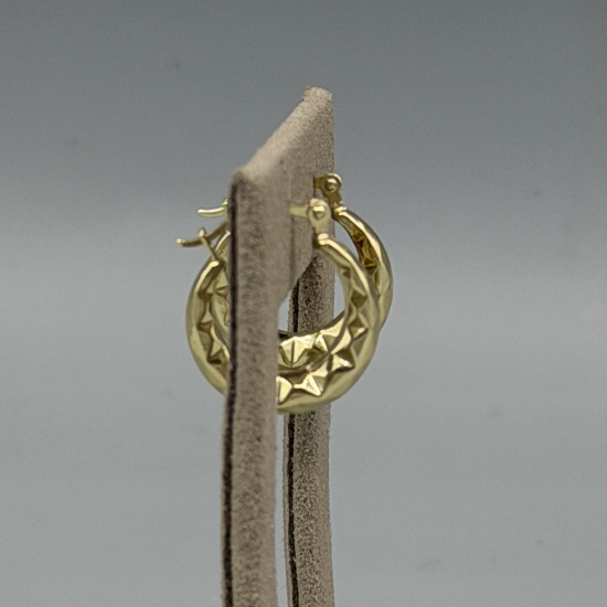 Tijdloze 14k Gouden Bewerkte Oorringen