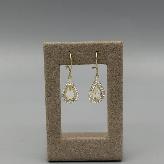 Schitterende 9k Gouden Oorhangers met Zirkonia Druppel