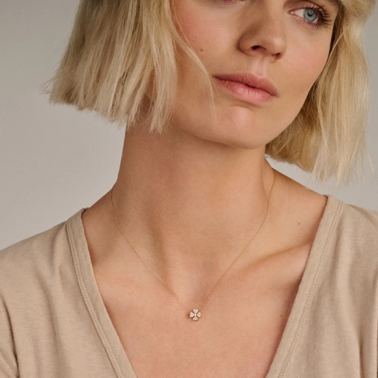 BLUSH LG3017Y GEELGOUDEN COLLIER MET LAB GROWN DIAMOND KLAVER 0.61T
