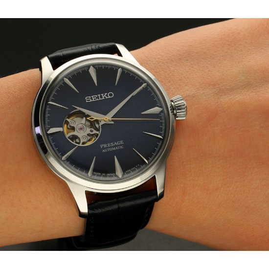 HORLOGES - De basis onder elk Presage horloge wordt gevormd door de  waardevolle erfenis van meer dan een eeuw horlogemakerervaring.  Geïllustreerd door het bijzondere feit dat letterlijk elk onderdeel van een  Presage